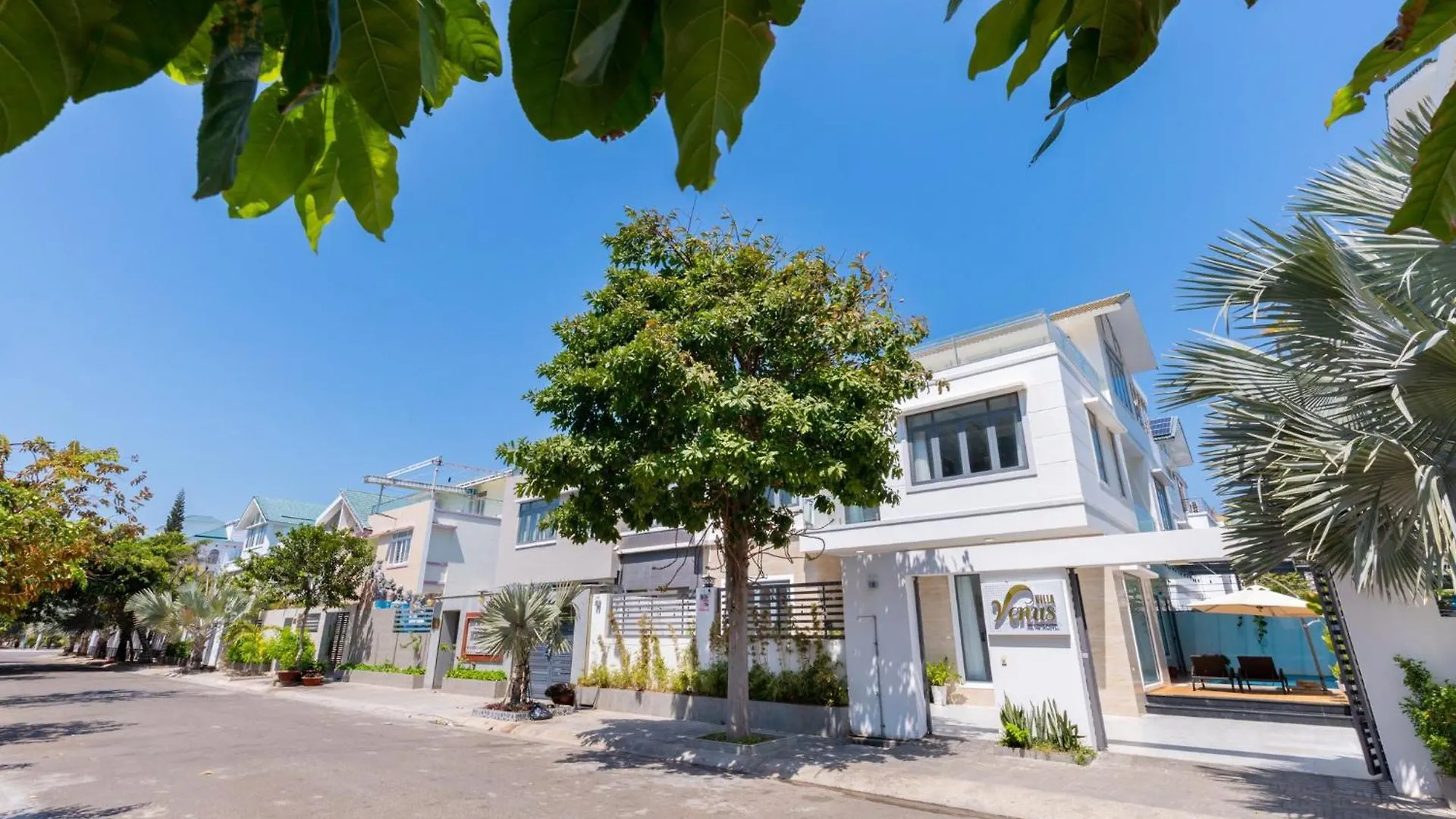 Villages Ho Boi Blue Day 11 Resort Long Cung Vung Tau Villa